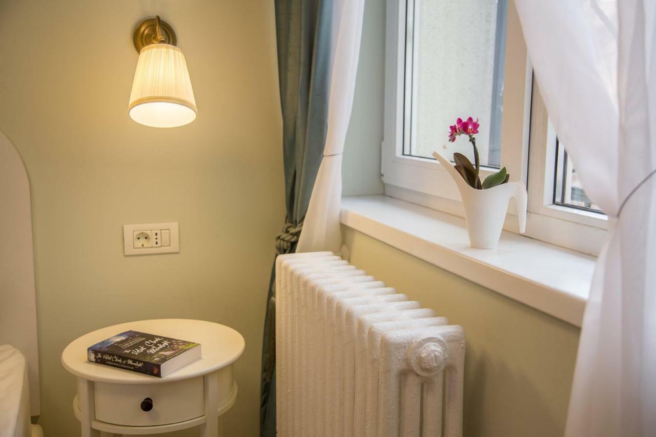 Central Stylish & Cozy One Bedroom Apartment - Adela Accommodation - Ideal For Long Stays Bukurešť Exteriér fotografie
